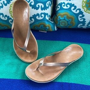 New without box Olukai Honu womens thong flip flop sandals size 10